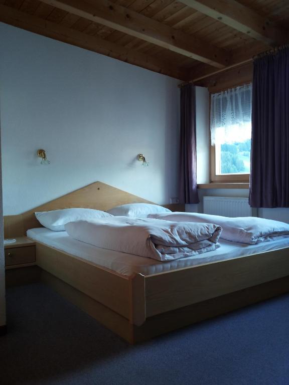 Hotel Laerchenhain Сан Валентино ала Мута Стая снимка